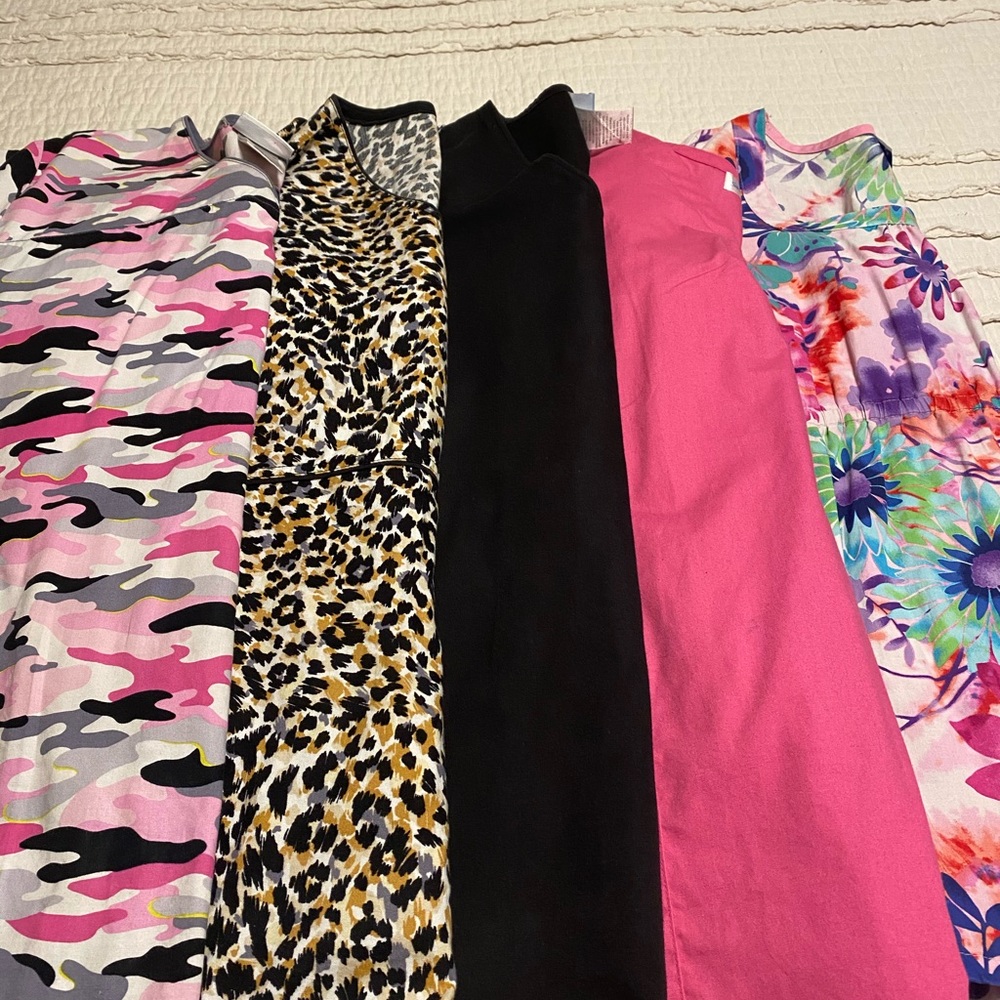 Scrub tops